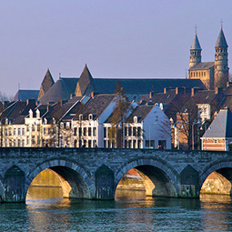must-see-the-netherlands-old-town-Maastricht-event-management-255