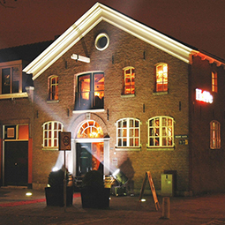 venue-hoppe-rotterdam-cafe-bar-club-rotterdam-unique-dutch-matters